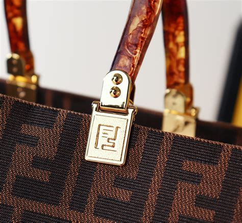 imitazione fendi|fendi handbag styles.